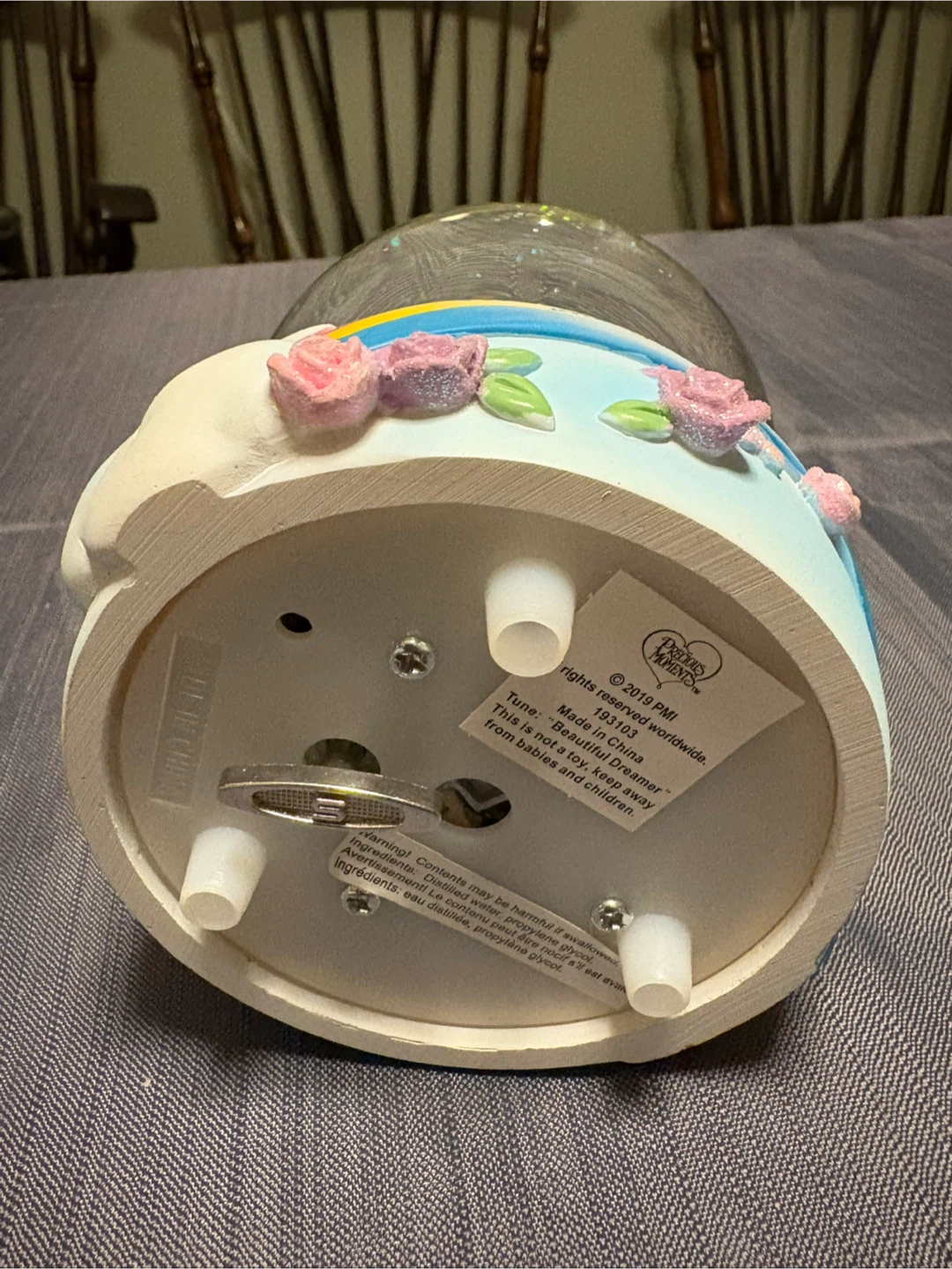 Precious Moments Unicorn Snow Globe - photo 3