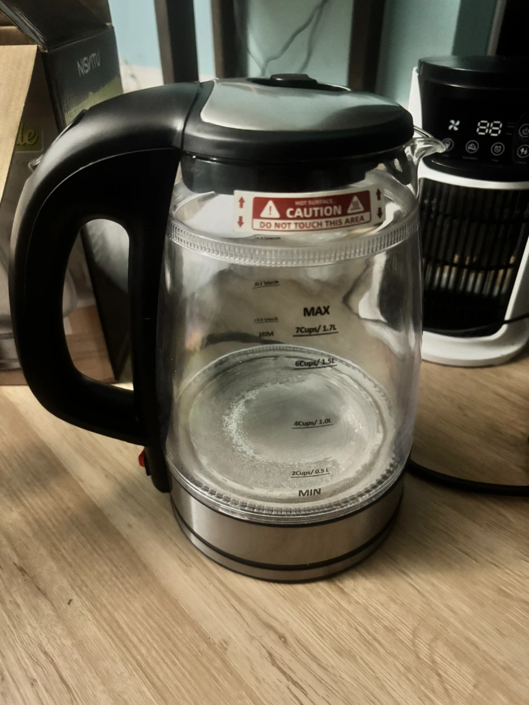 Moving out - Glass Electric Kettle - 1.7L Capacity - photo 2