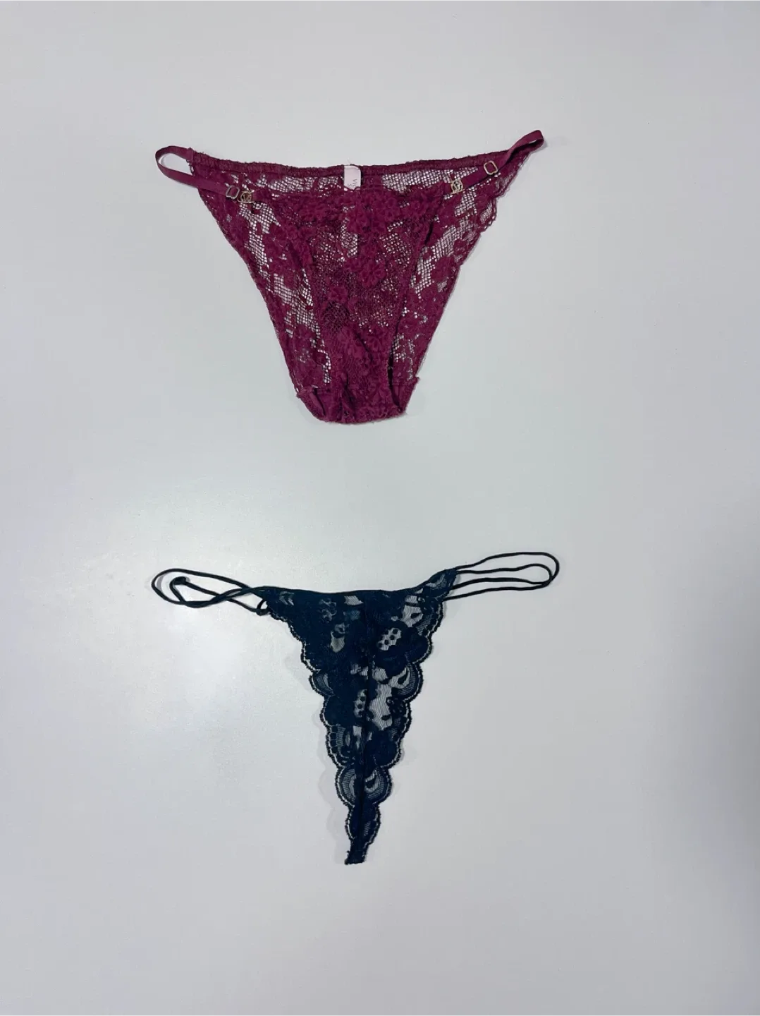 Victoria's Secret Lace Thong Panties - Size S