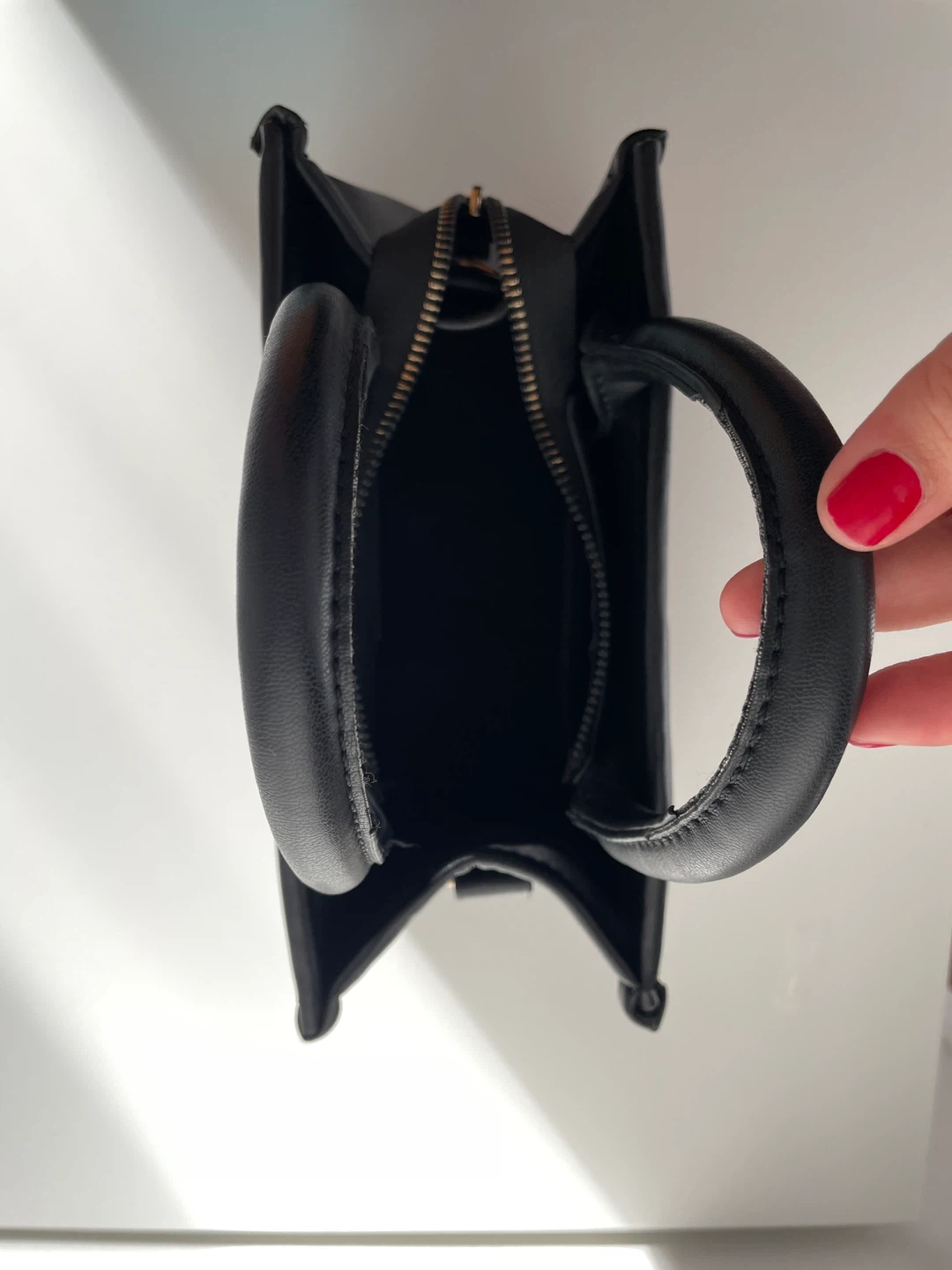 Black Quilted Mini Tote Bag - photo 5