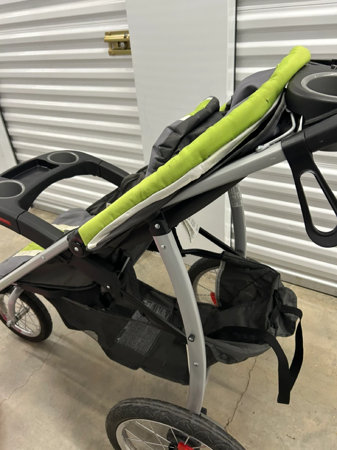 Baby Trend Expedition Jogger Stroller