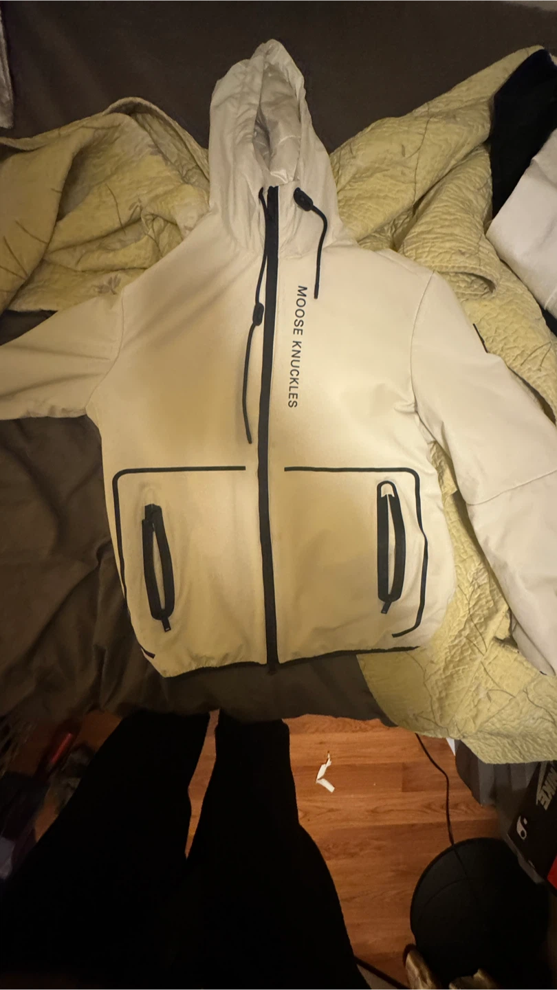 Moose Knuckles Jacket - photo 3