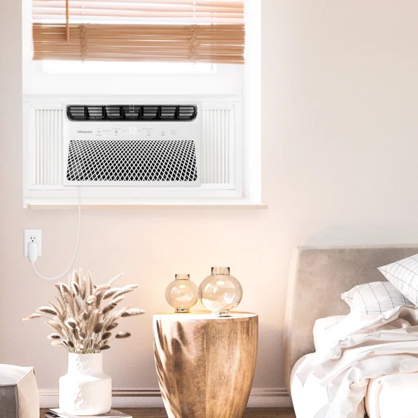 Hisense Window Air Conditioner - White - photo 5