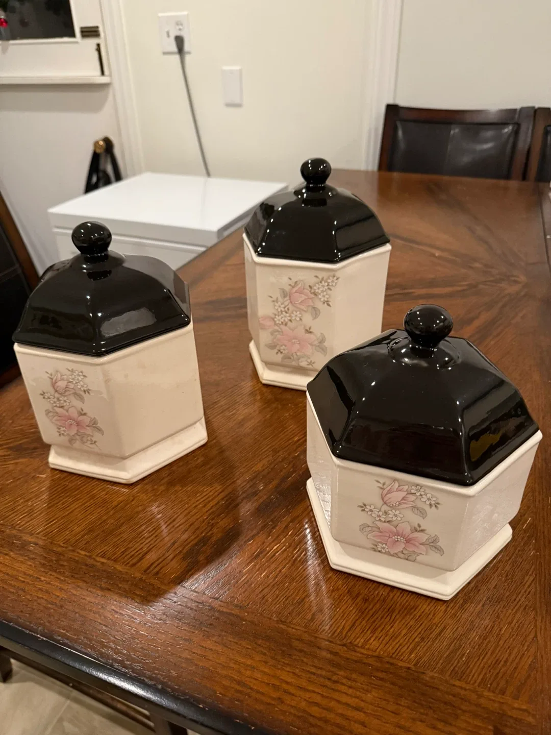 Vintage Floral Canister Set (3)