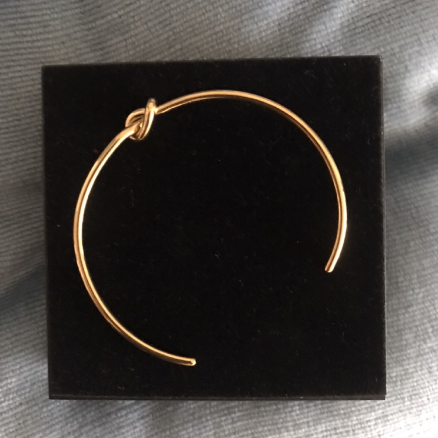 Twist Knot Stainless Steel Cuff Bracelet - Gold Color - photo 2