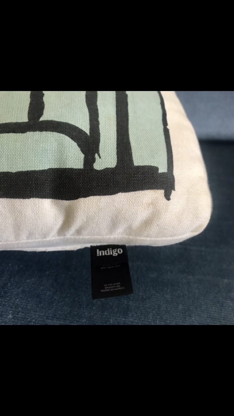 Adorable Cat Design Cushion +✨FREE Cat Earrings - photo 3