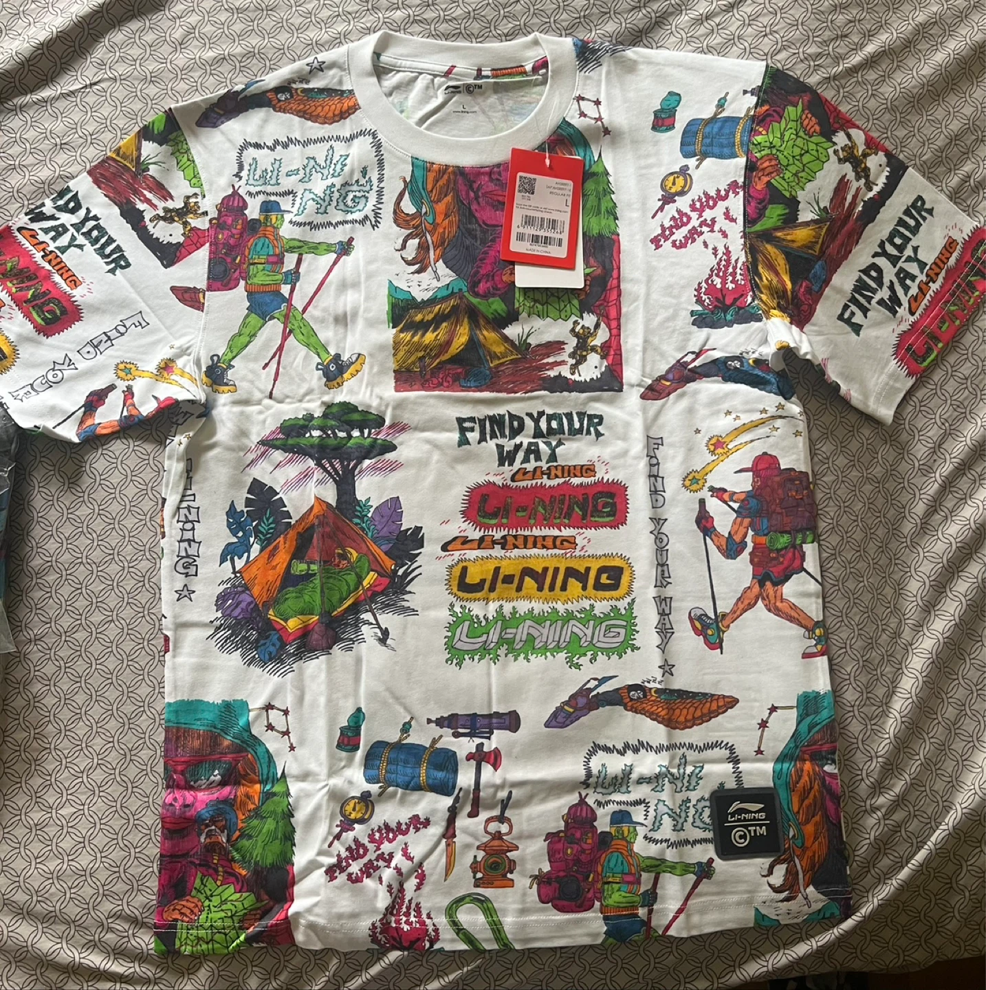 SIZE L Chinatown Market “Find Your Way” Shirt