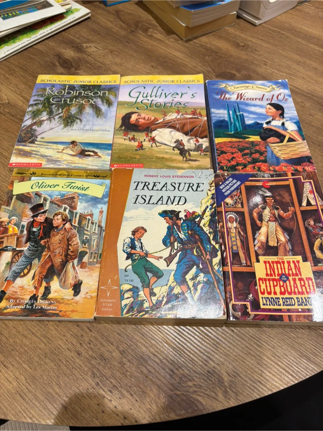 Scholastic Junior Classics – Set of 6