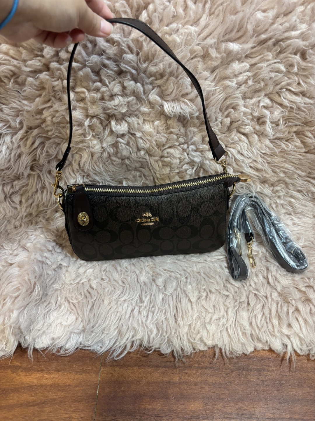 Coach Signature Jacquard Wristlet - photo 3