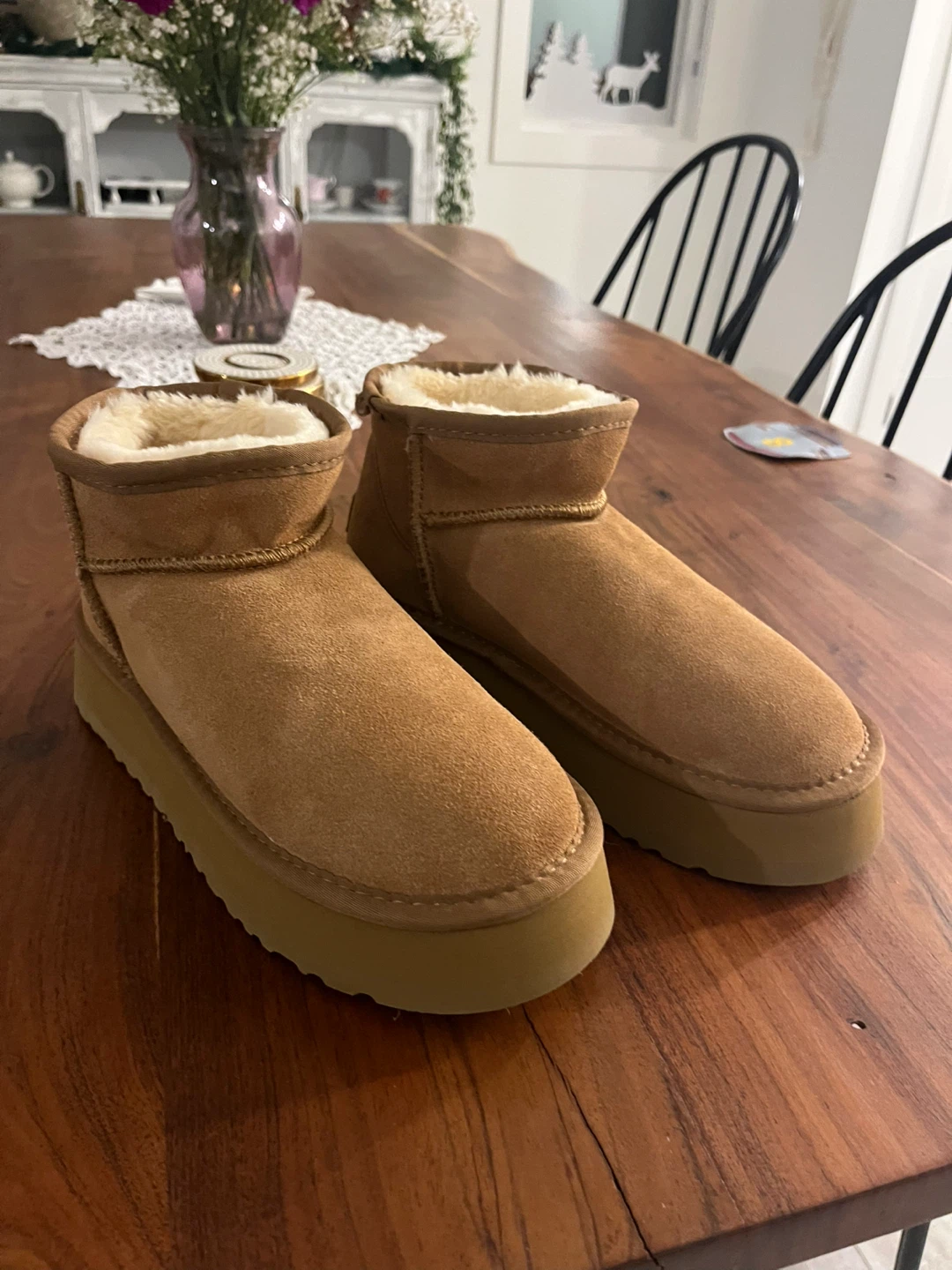 UGG Boots - women’s Size 8