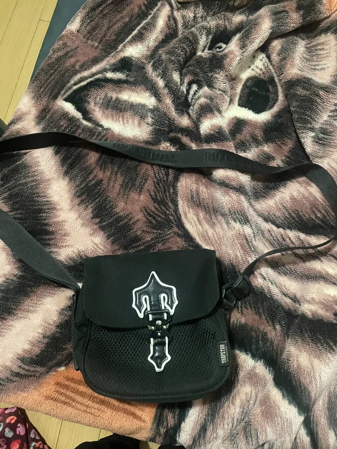 Trapstar London Black Shoulder Bag