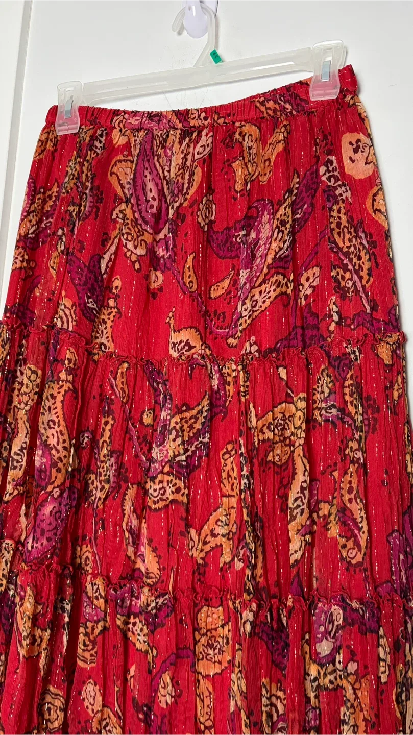 Peter Nygard Elegant Red Paisley Print Silk Midi Skirt
