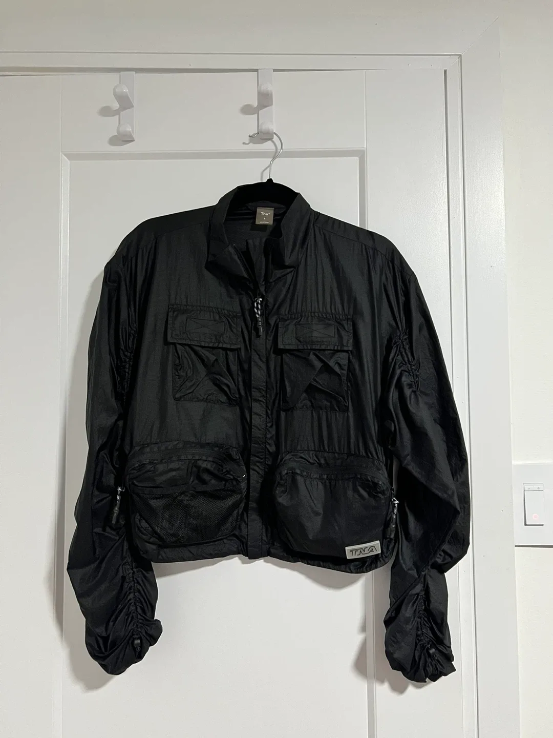 TNA Windrunner Black Convertible Jacket - Size Small