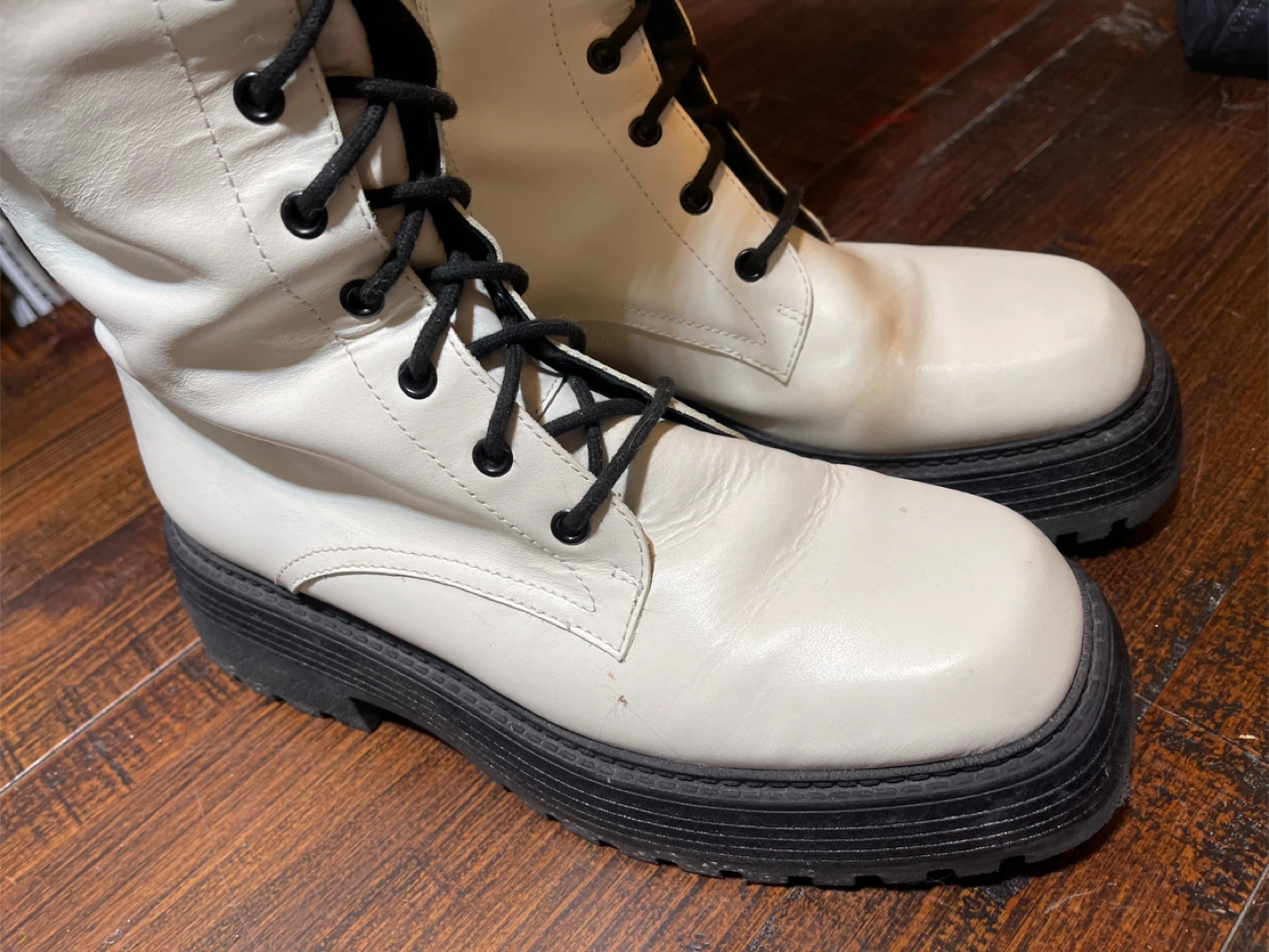 3JUIN Italian Leather Platform Lace-Up Boots –  Size 40 - photo 5
