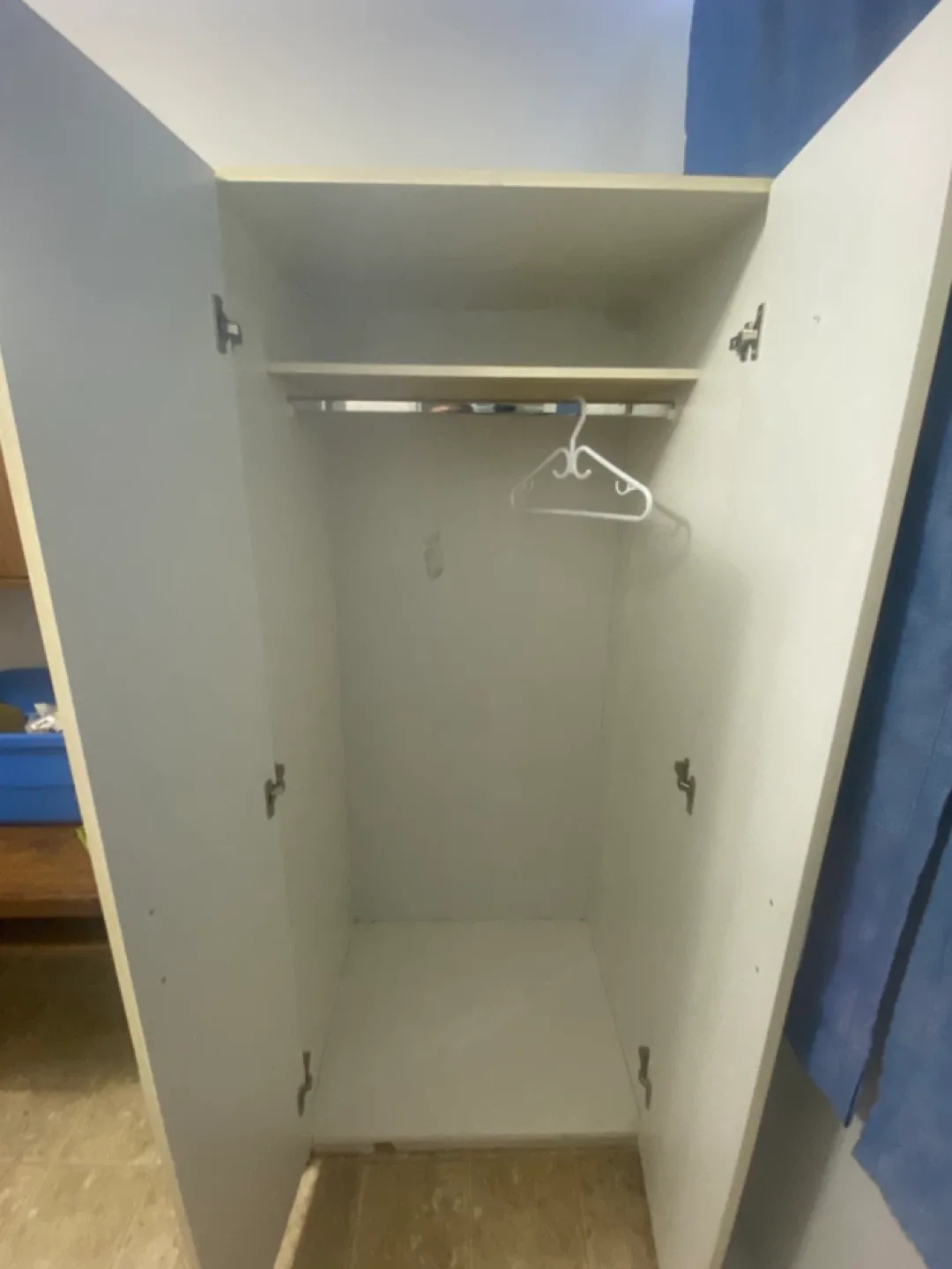 White Wardrobe Cabinet image indicator(2)