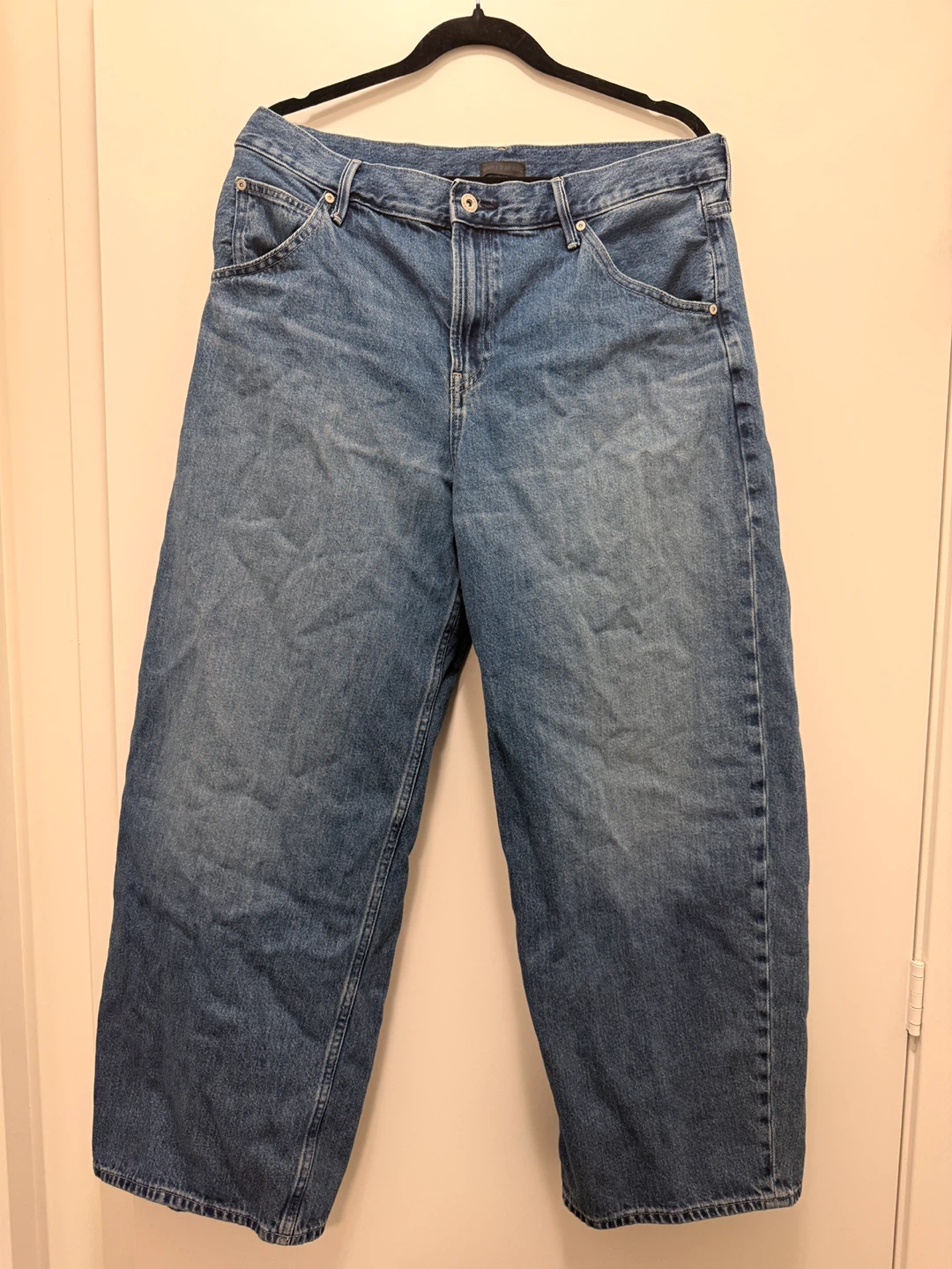 Uniqlo Wide-Leg Jeans