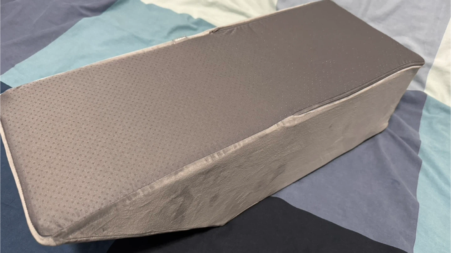 Leg Elevation Pillow - photo 3