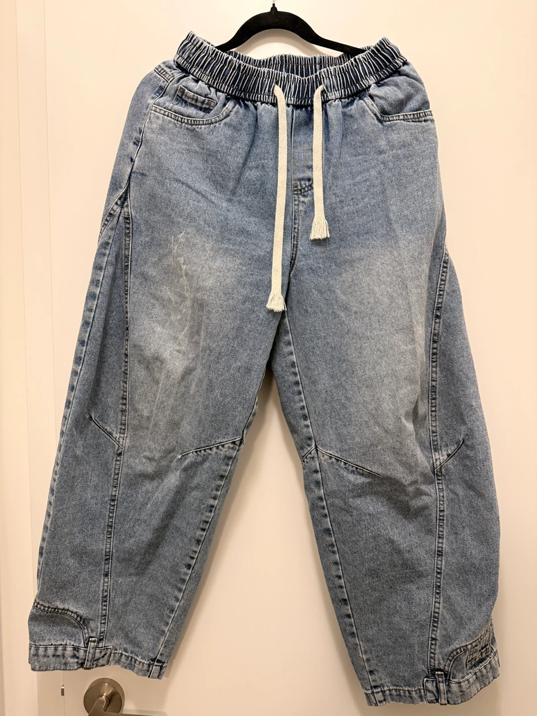 Roped Light-Wash Denim Pants – Elastic Waist, Relaxed Fit