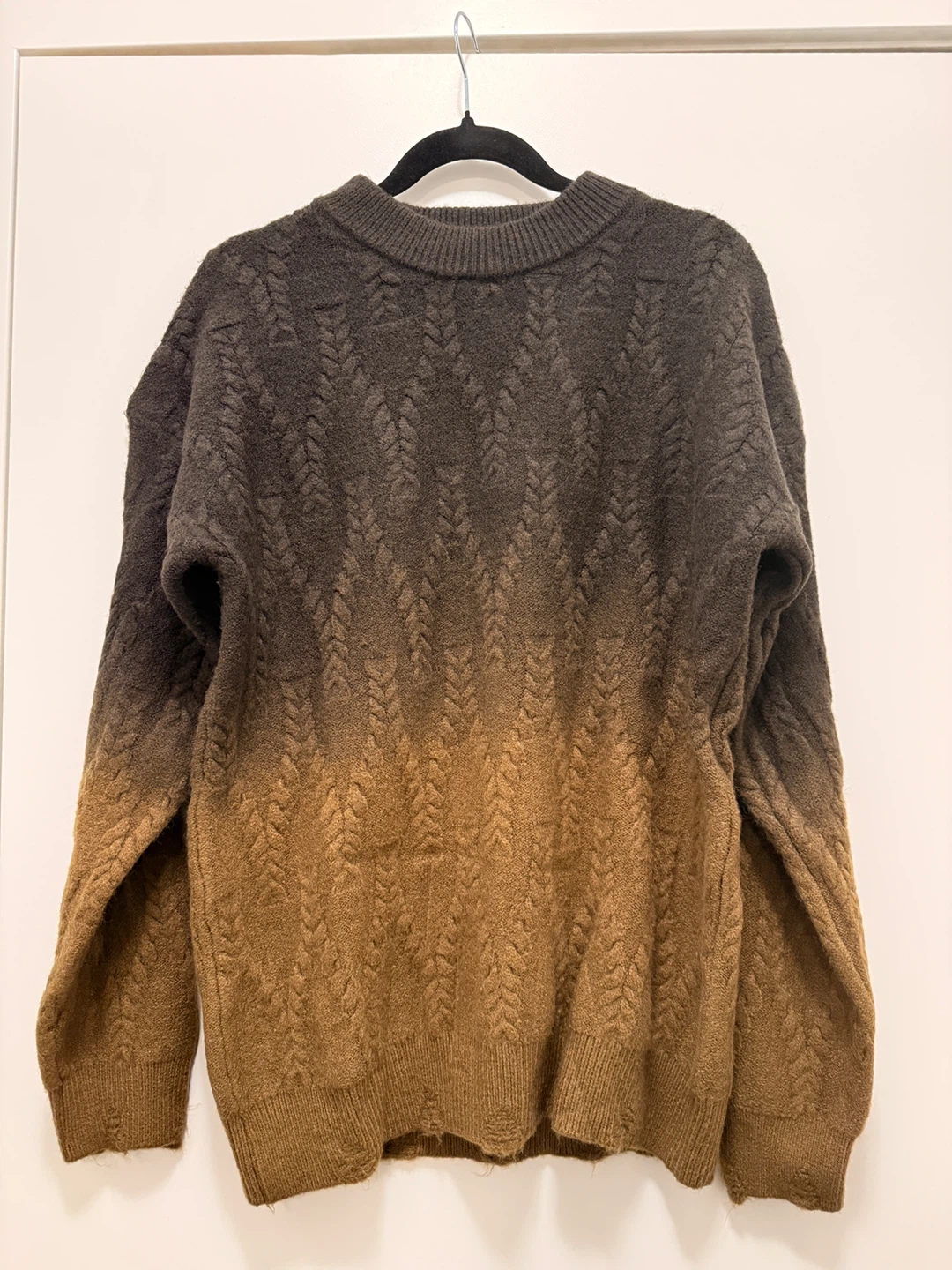 Brown Gradient Knit Sweater – Textured Patter