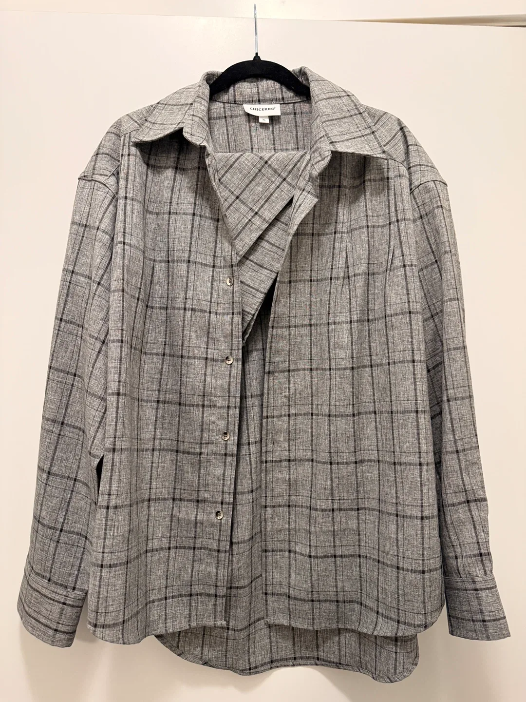 Chicerro Layered Gray Collared Shirt w/ Neck Scarf Panel