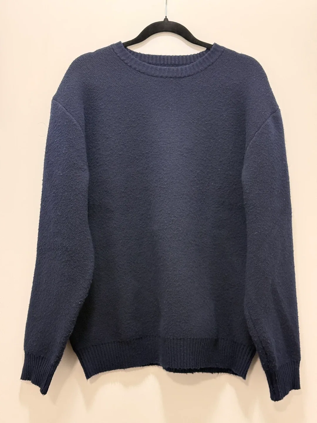 Navy Blue Crewneck Sweater – Simple & Cozy Fit