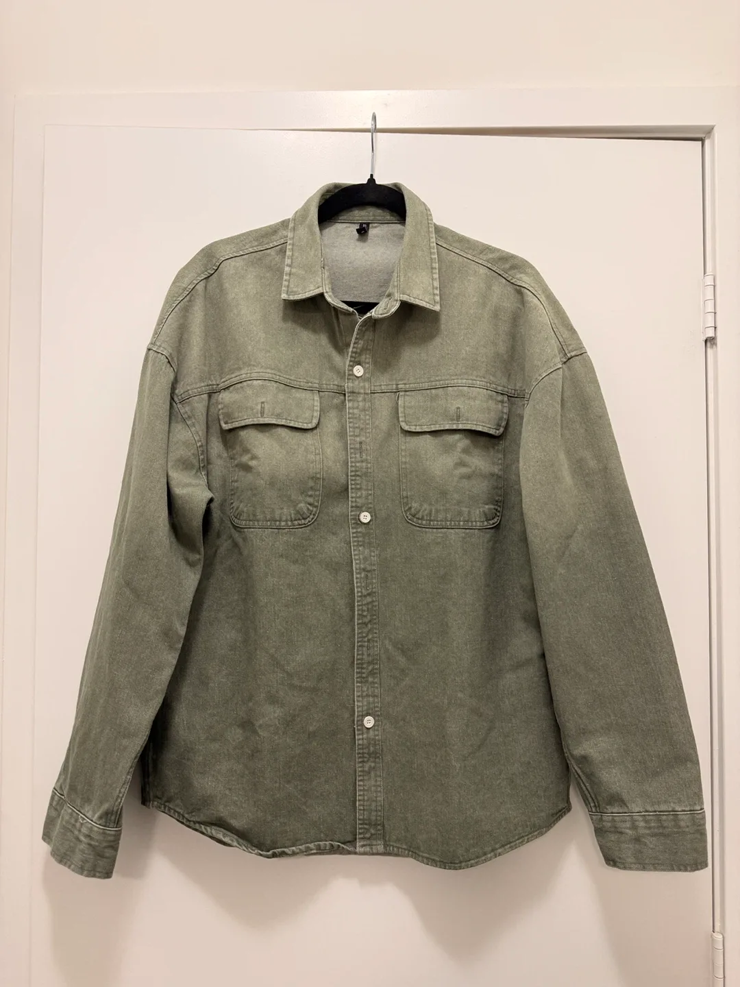 Green Button-Up Overshirt – Relaxed Fit