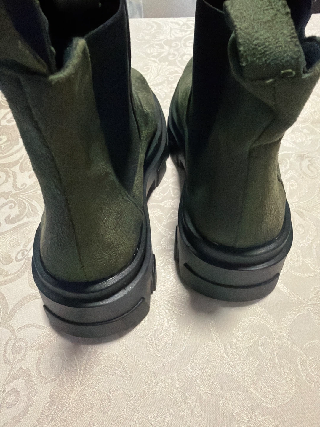 Size 36 Green Suede Platform Chelsea Boots - photo 3