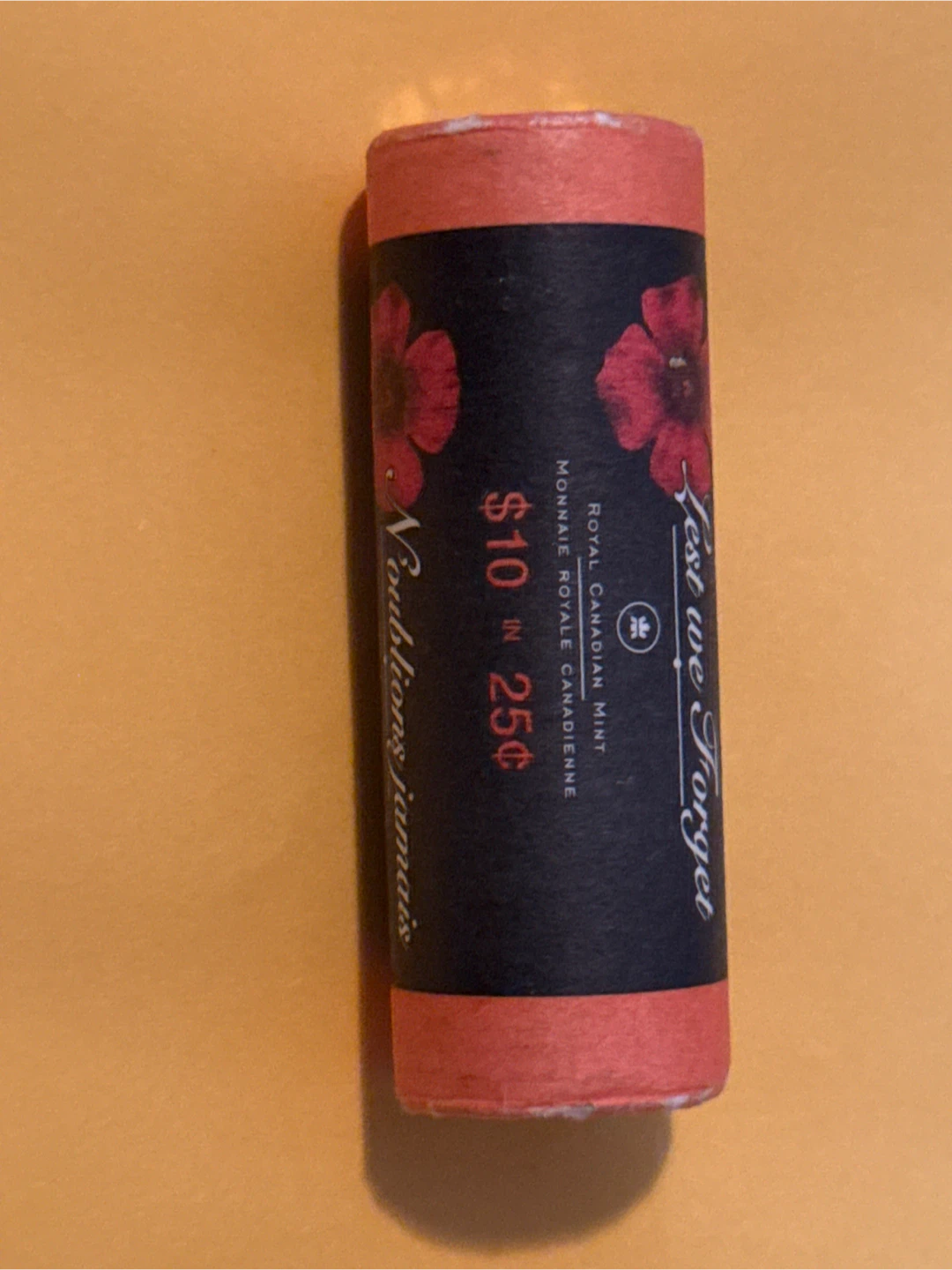 2004 Royal Canadian Mint $10 Poppy Quarter Roll