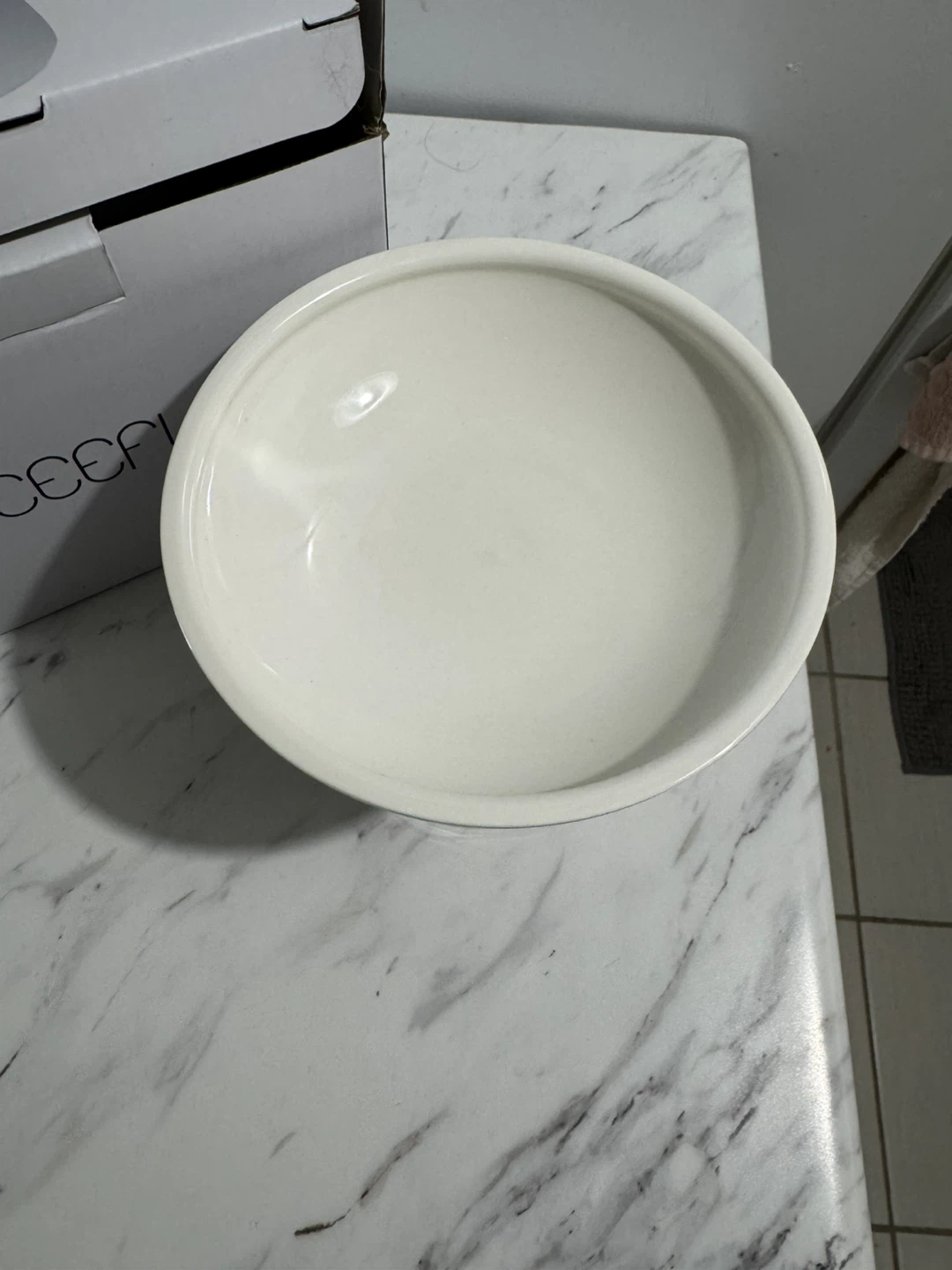 CEEPU Elevated Cat Bowl - New in Box! - photo 3