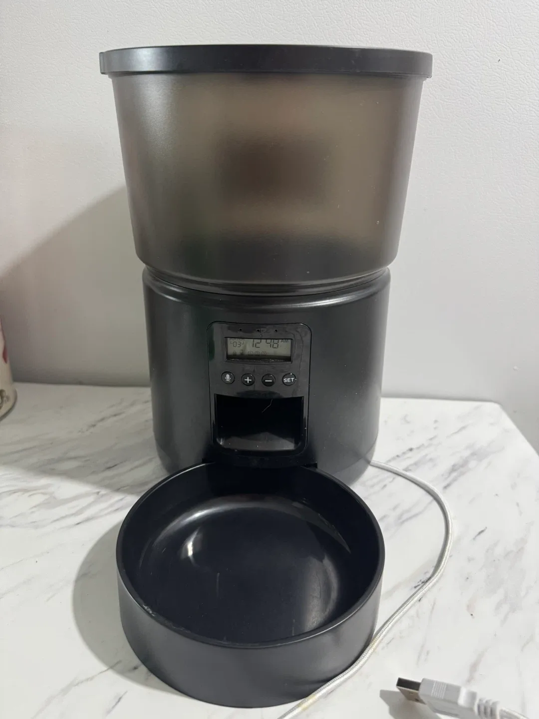 Automatic Pet Feeder