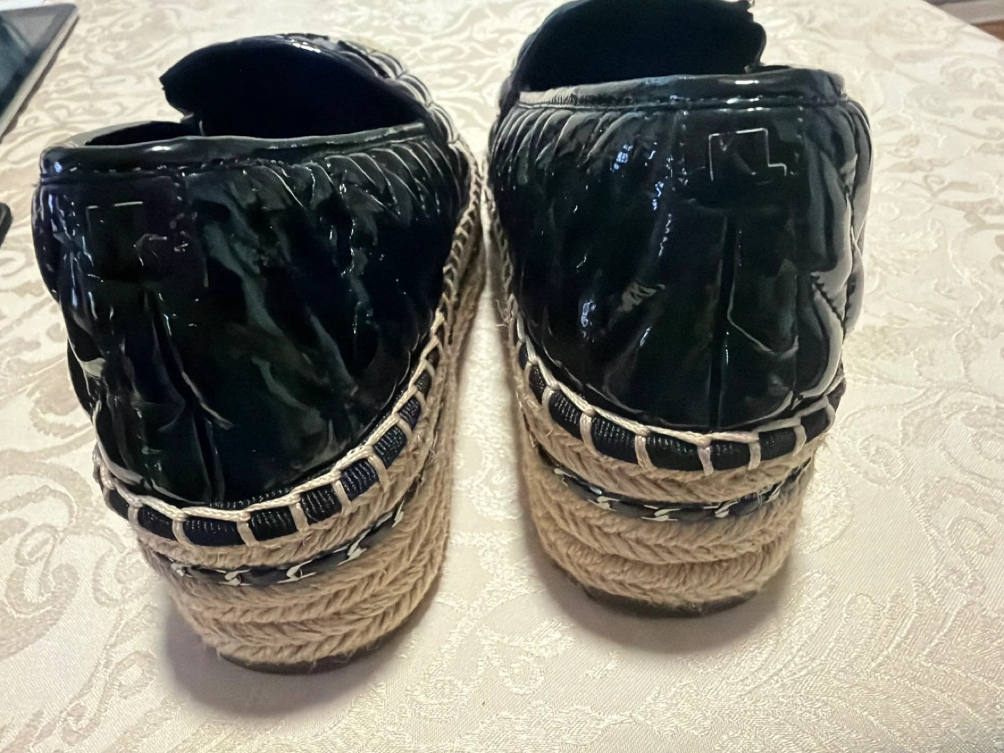 Karl Lagerfeld Paris size 7 Black Espadrille Flats - photo 5