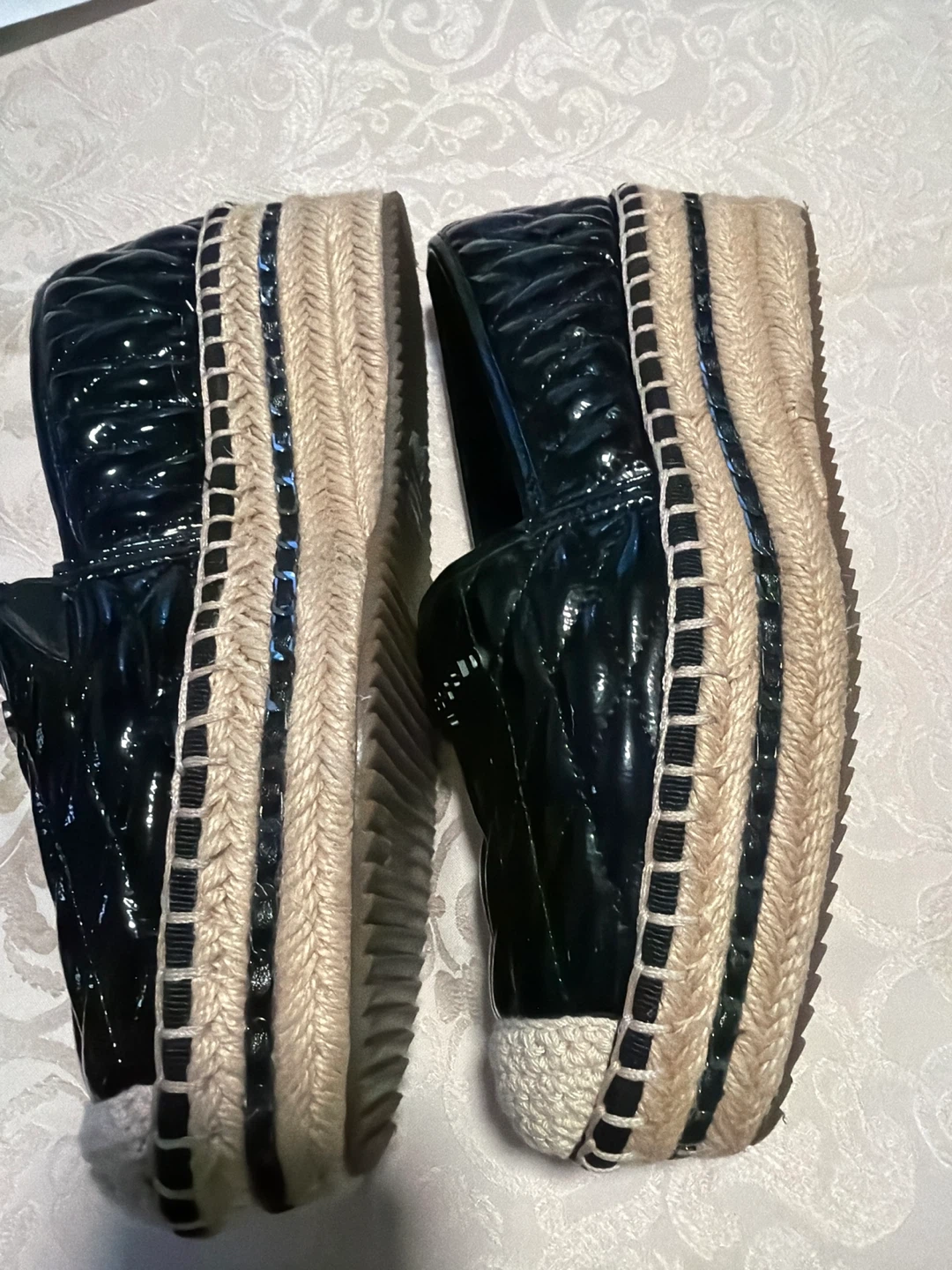 Karl Lagerfeld Paris size 7 Black Espadrille Flats - photo 4