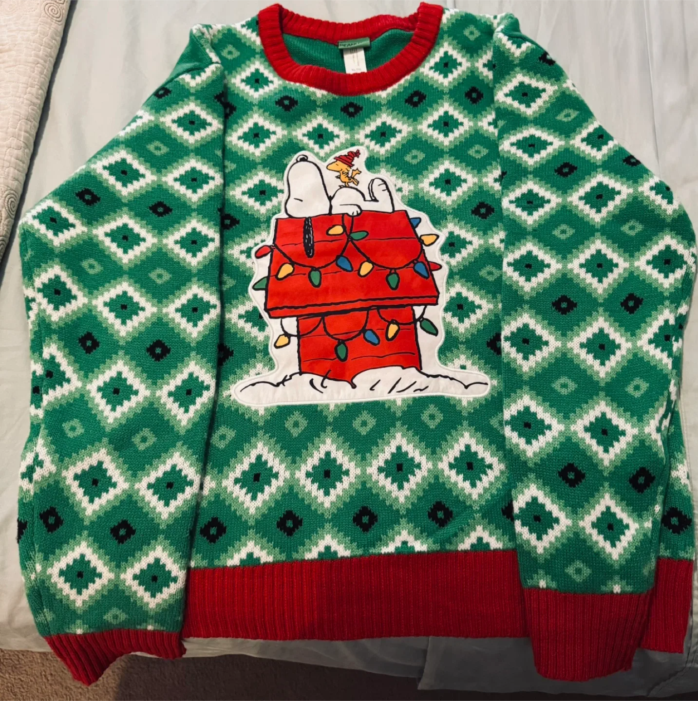 Peanuts Snoopy Holiday Sweater, Size XL