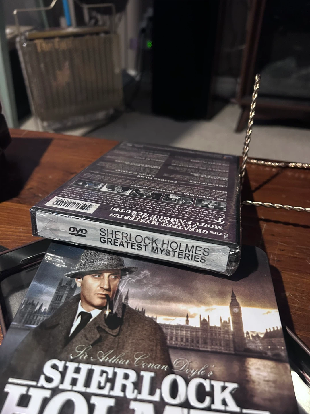 Sherlock Holmes Greatest Mysteries DVD Set (Tin Case) - photo 3