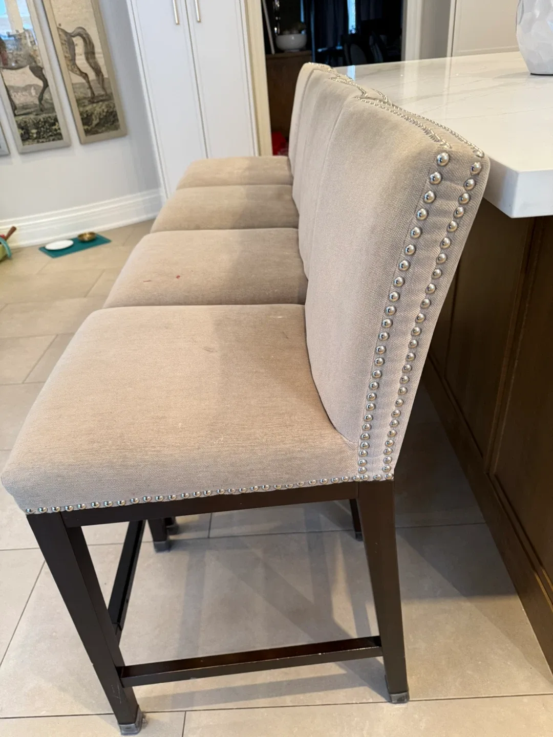 Set of 4 Beige Counter Height Stools image indicator(7)