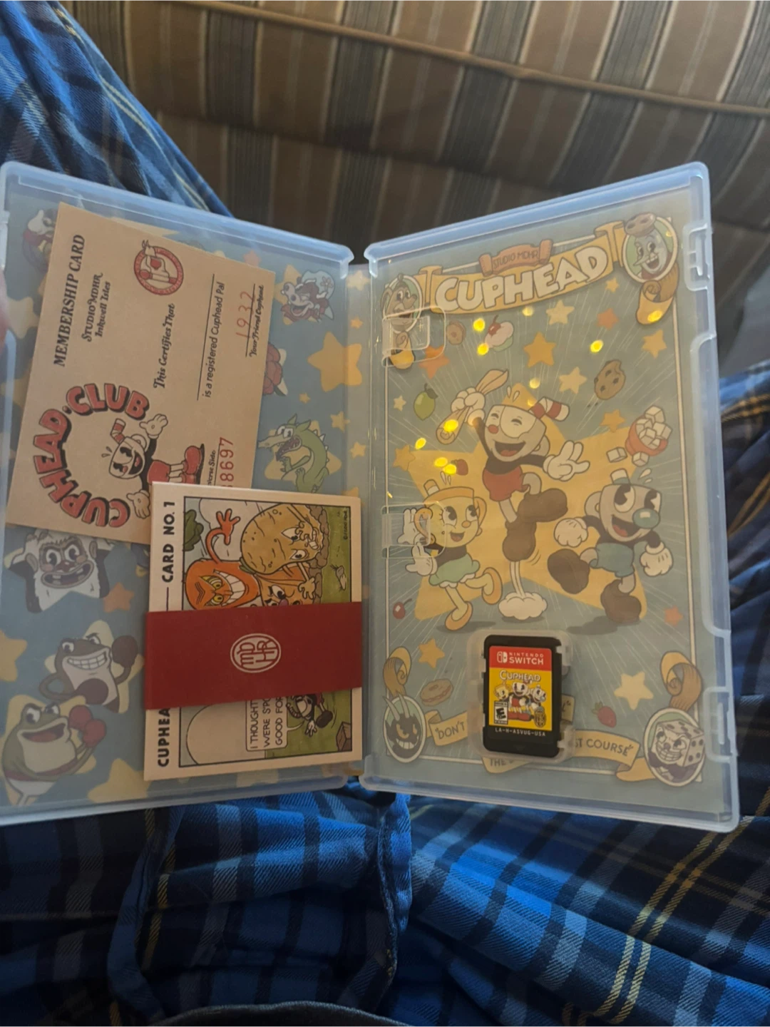 Cuphead Nintendo Switch Game - photo 2
