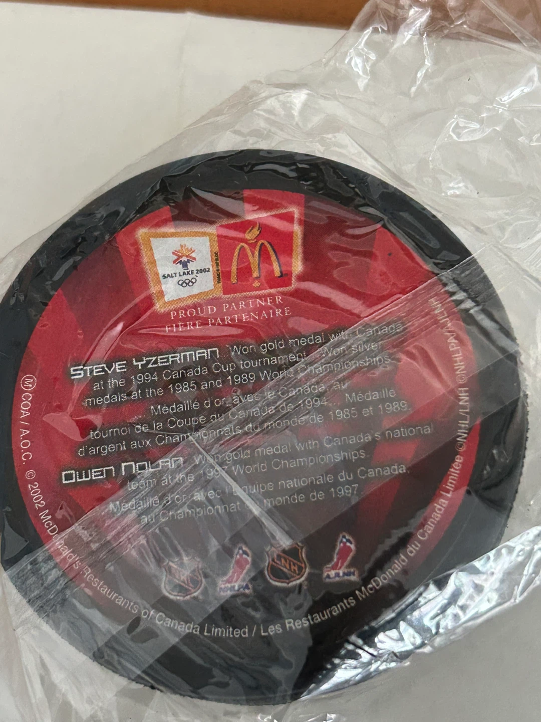 McDonald's 2002 Hockey Pucks - Canada - photo 2