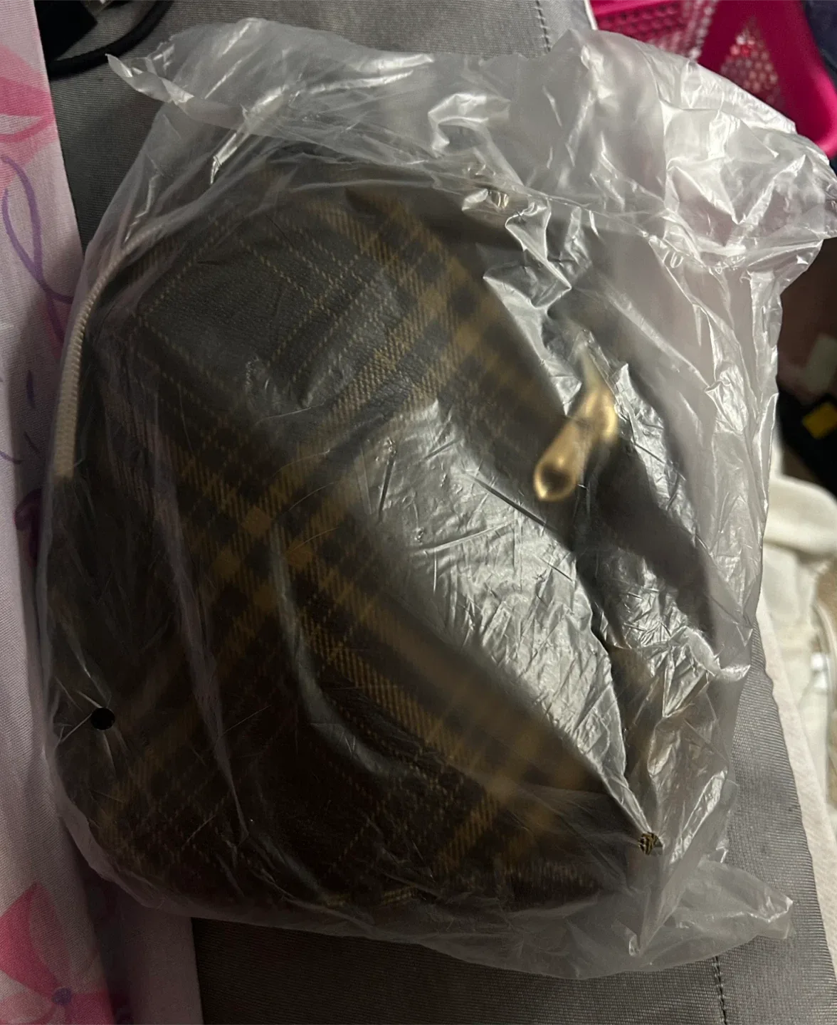 Plaid Sling Bag image indicator(2)