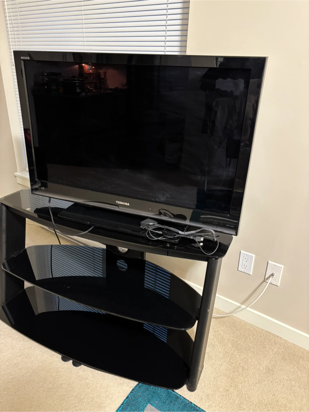 Toshiba Regza TV with Google Chromecast - photo 3