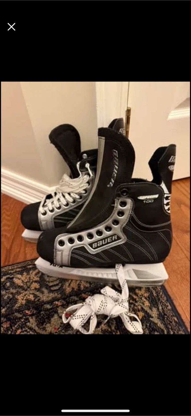 Bauer Supreme 100 Hockey Skates