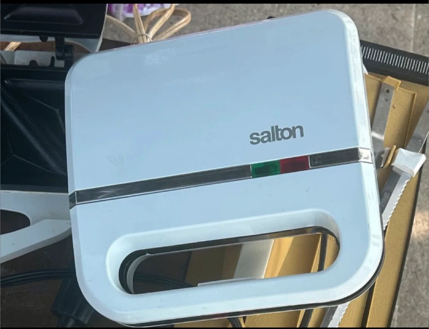 Salton Sandwich Maker