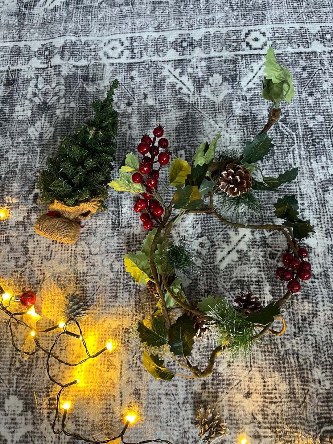 Tiny Christmas Tree with Lights and Wreath - photo 3