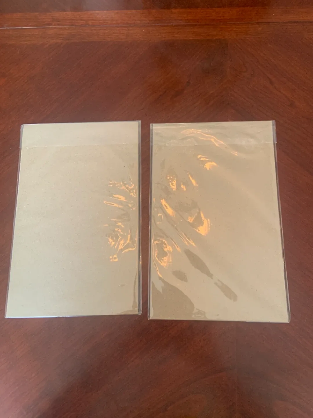 DC Universe Comics - Damage #1 & The Silencer #1 image indicator(4)