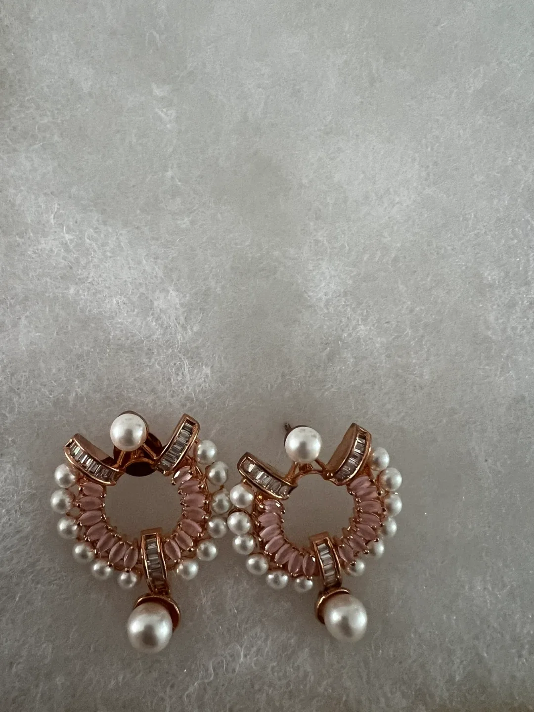Pearl & Rose Gold Earrings