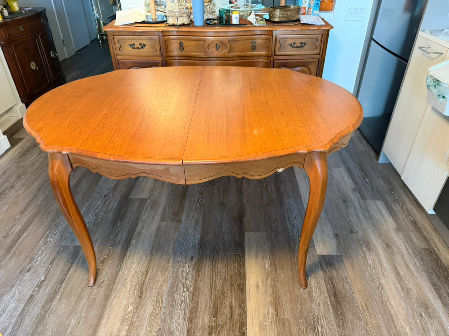 Extendable Wooden Dining Table - photo 4