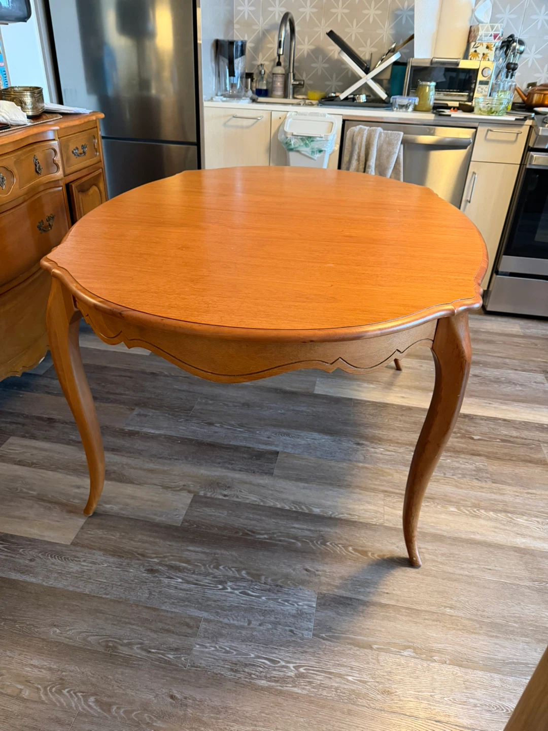Extendable Wooden Dining Table - photo 3