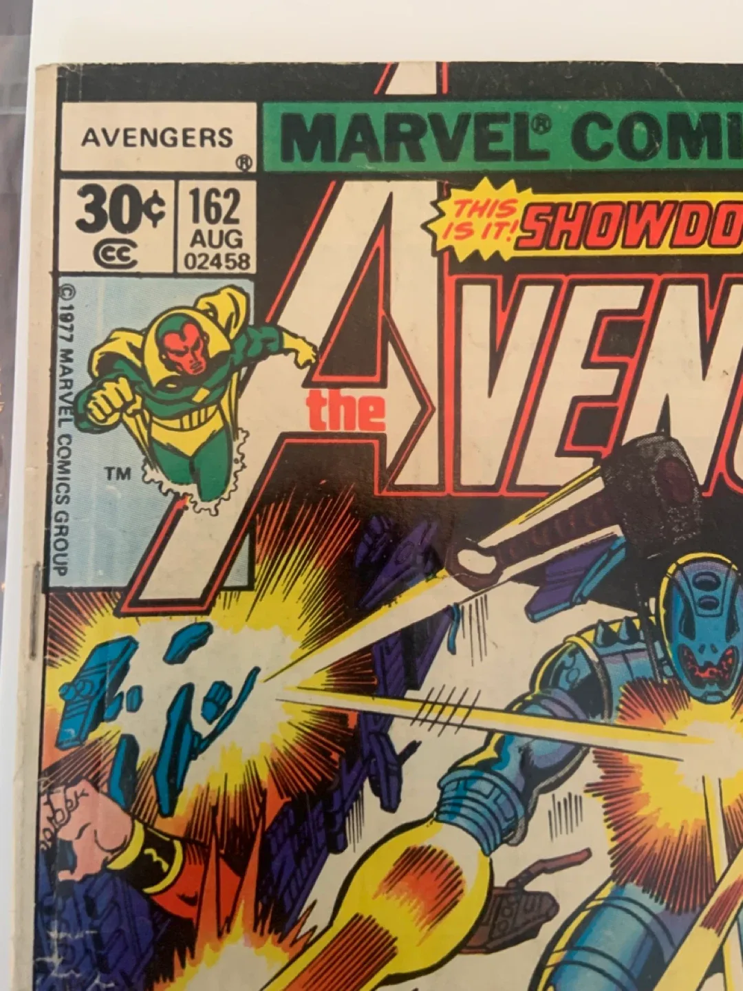Vintage 1977 Avengers #162 Marvel Comic Book image indicator(5)