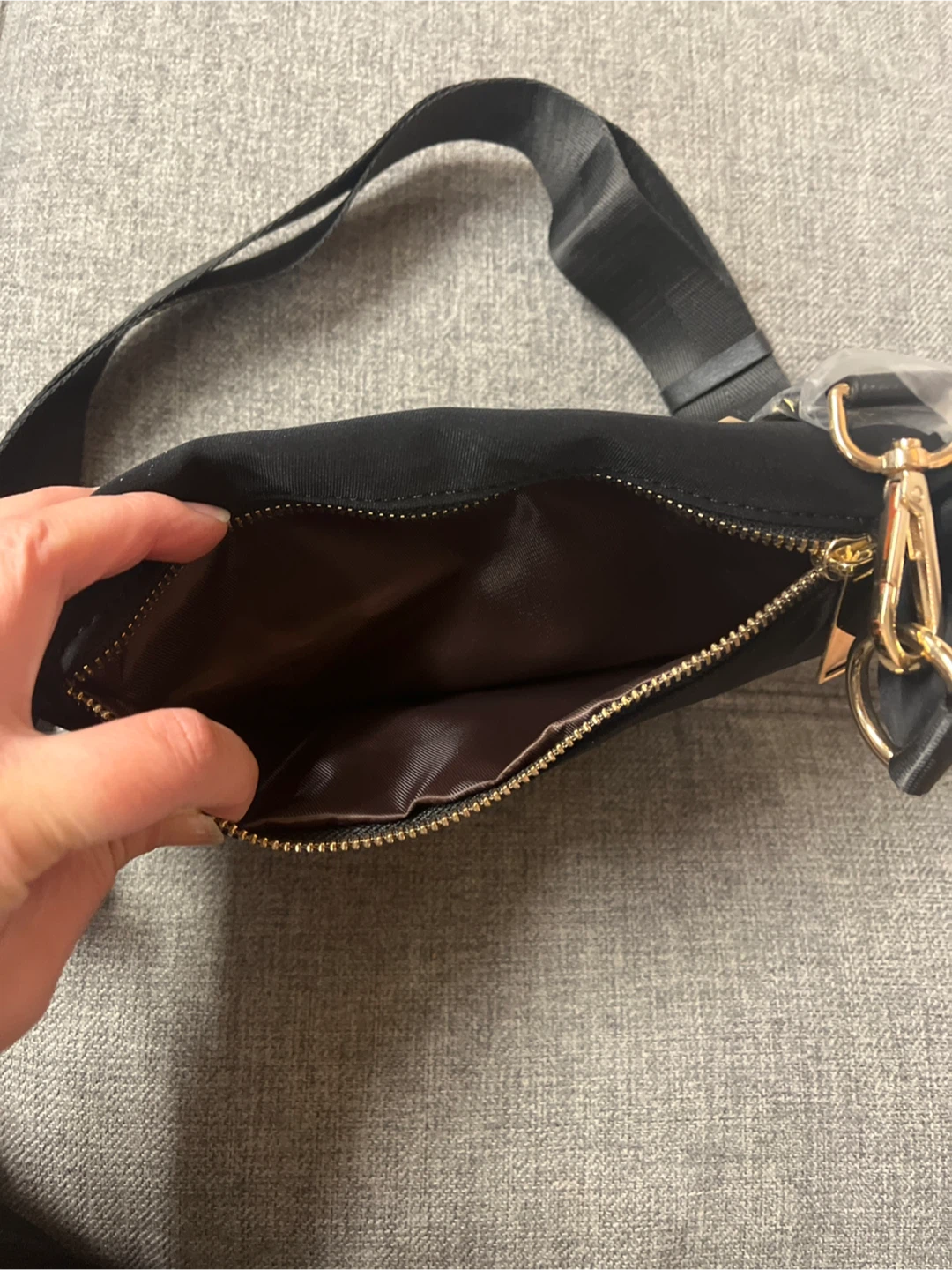 Black Crossbody Belt Bag - photo 3