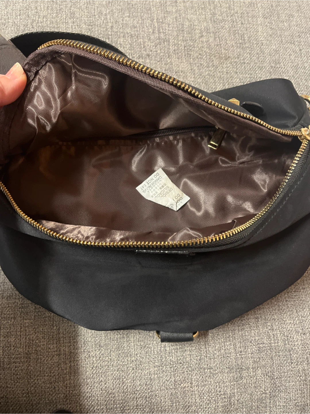 Black Crossbody Belt Bag - photo 4