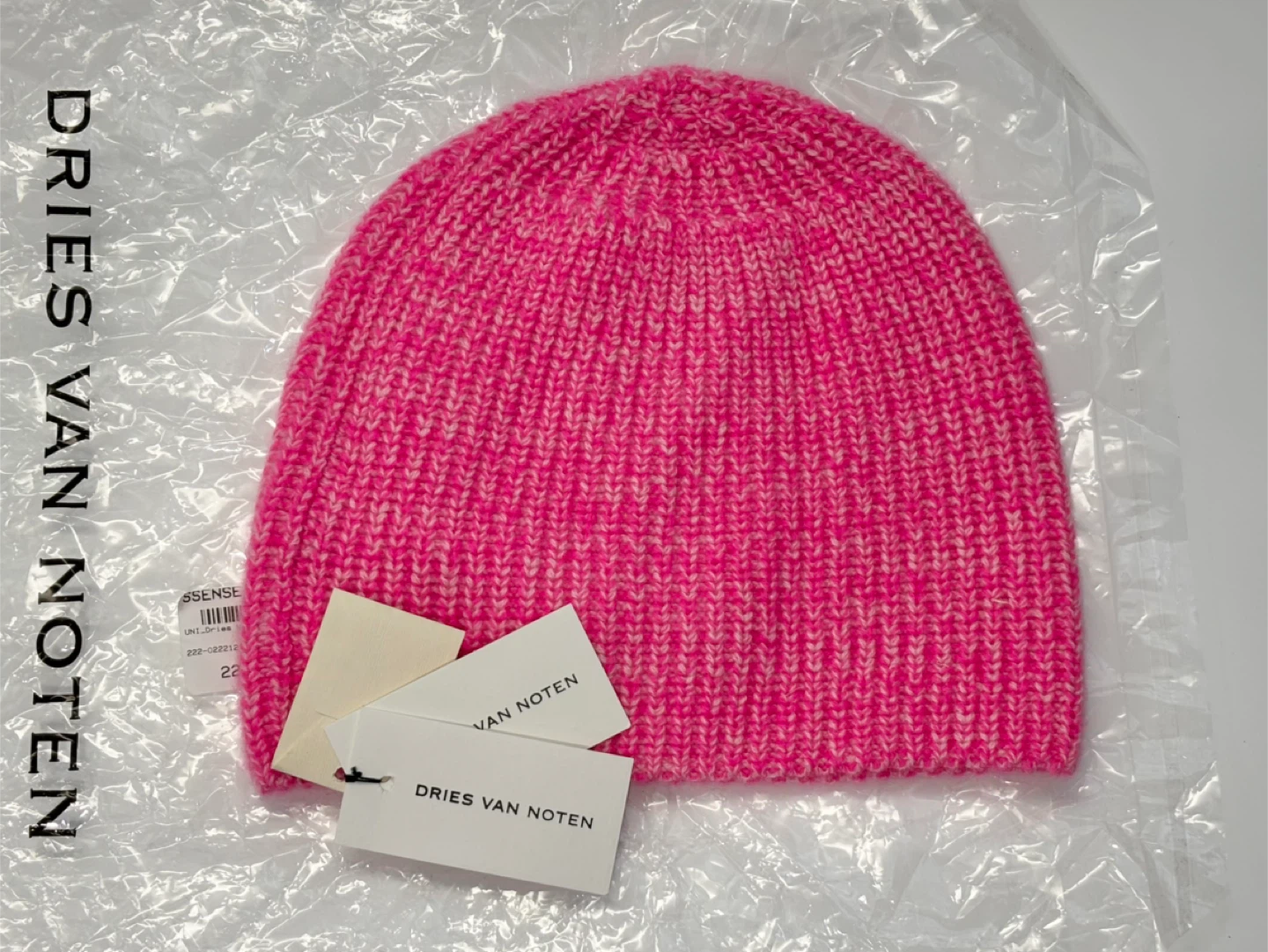 Dries Van Noten Beanie Vibrant Pink Cashmere Beanie - photo 2